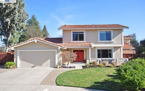 4808 Ganner Ct, Pleasanton, CA 94566-4626