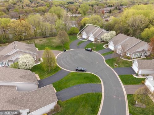 4211 Bristol Run, Saint Paul MN  55126-1410 exterior