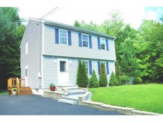 184 Jefferson Dr, Hillsboro, NH 03244-5339