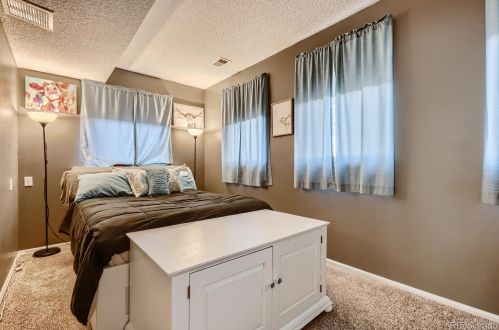 19454 Florida Pl, Aurora CO 80017-4641 exterior