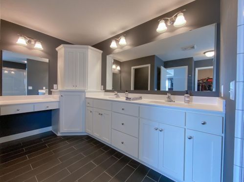 9515 Compass Pointe Rd, Saint Paul MN  55129 exterior