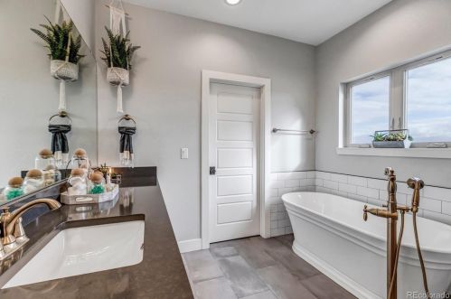 16486 Stoneleigh Rd, Platteville CO  80651-9305 exterior