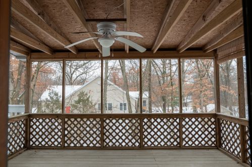 703 Missouri Dr, Nelson IL  61021-8903 exterior