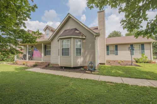 3407 Howard Rd, Murfreesboro, TN 37127-6636