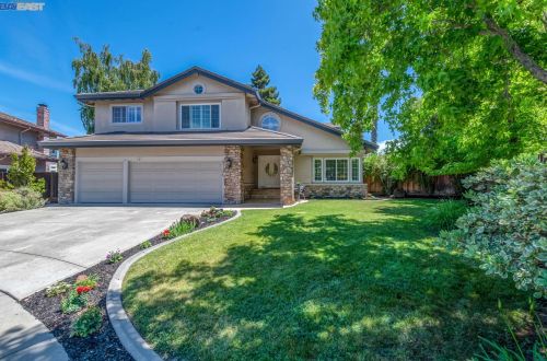 5120 Mount Tam Cir, Pleasanton, CA 94588-3675