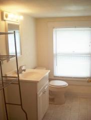 1130 Atlantic St, Springfield MO  65803-1504 exterior