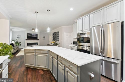 706 Northern Lights Dr, Aberdeen MD  21001-1254 exterior