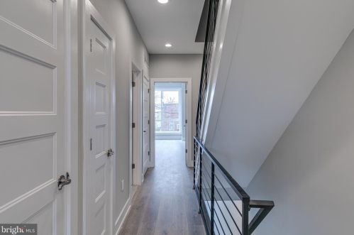 1719 27 St, Philadelphia PA 19121-2824 exterior