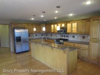 4557 Stoney Ct, Springfield MO  65810-1662 exterior
