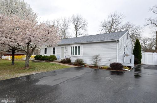 412 Sassafras St, Browns Mills, NJ 08015-1317