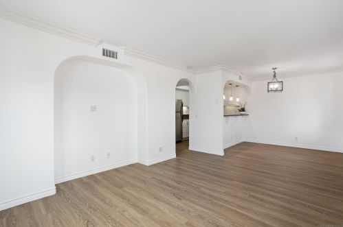 2784 B St, San Diego, CA 92102-1054