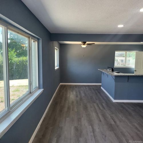 9191 Vine St, Denver, CO 80229-7637