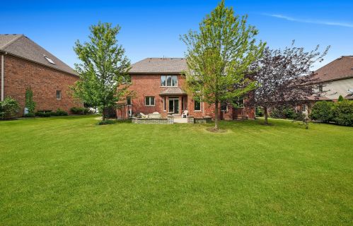 12465 Thornberry Dr, Lemont IL  60439-4616 exterior