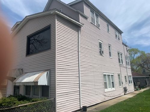 7209 Campbell Ave, Chicago, IL 60645-1423