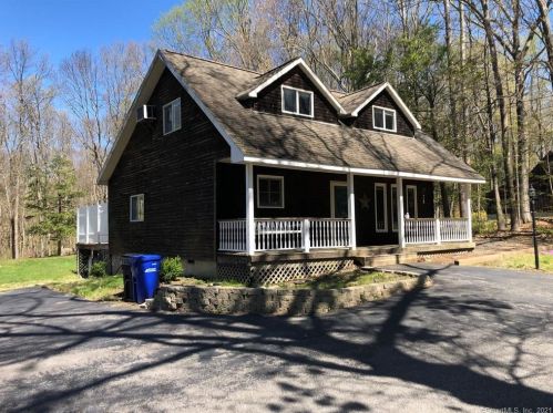 230 Hemlock Point Dr, Coventry, CT 06238-2302