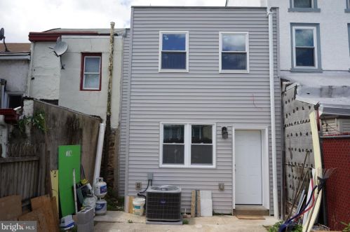 135 Gay St, Philadelphia PA  19127-1323 exterior