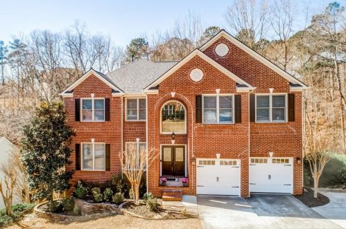 1066 Blankets Creek Dr, Holly Springs, GA 30114-8122