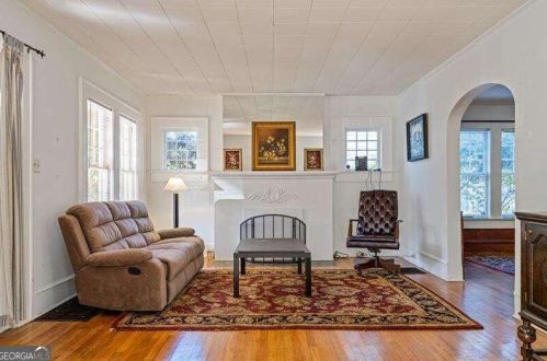 580 Elmwood Dr, Atlanta GA  30306-3642 exterior