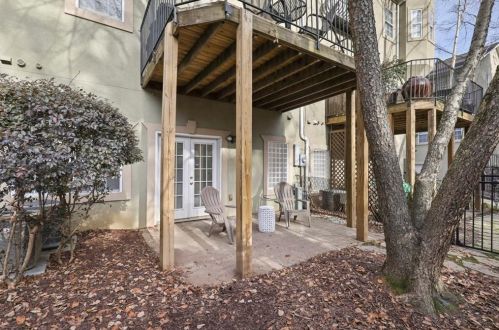 2483 Brookhaven Hts Ct, Atlanta GA  30319-5243 exterior