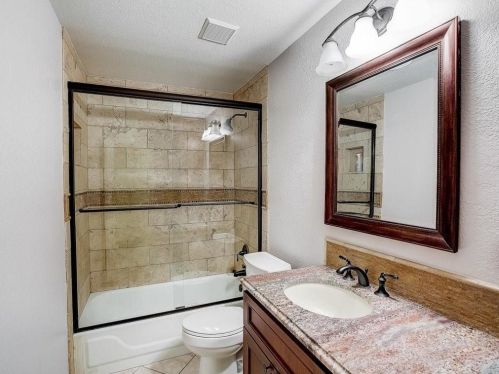 4520 Eagle Feather Dr, Austin TX  78735-6466 exterior