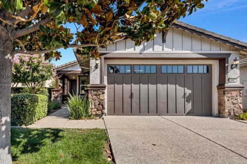 7555 Abbey Cir, Elk Grove, CA 95757-5103