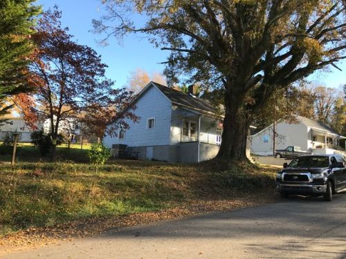 309 Planer St, Pickens, SC 29671-2397