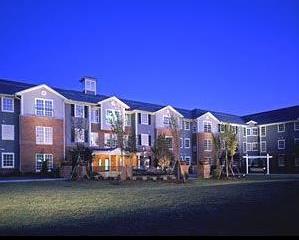 3633 Howard Dr, Atlanta GA  30337-2939 exterior