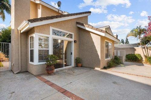 6205 Garnet Cir, Anaheim CA  92807-4857 exterior