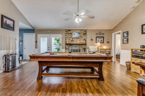 2820 Cliffbrook Dr, Carrollton TX 75007-5709 exterior