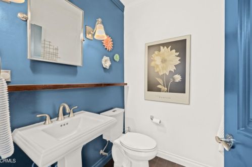 2358 Caracas St, Glendale CA  91214-3003 exterior