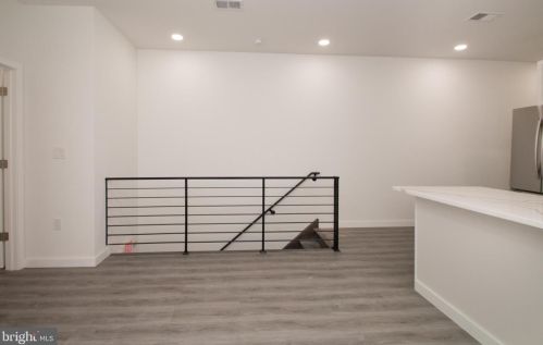 2437 13 St, Philadelphia PA  19107-5615 exterior