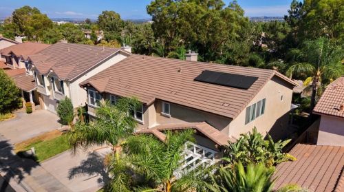 11364 Pondhurst Way, Riverside CA  92505-3471 exterior