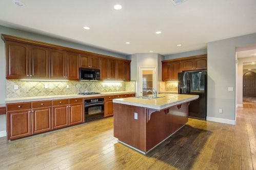 2212 Giannoni Way, Lodi, CA 95242-4796
