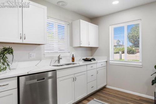 2040 Oakwood Ln, Pueblo CO  81005-2531 exterior