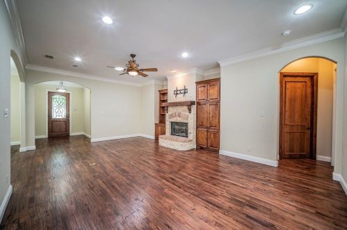 7000 Mossycup Ln, Fort Worth TX  76182-3674 exterior