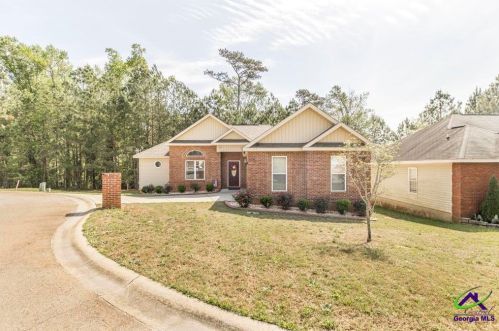 210 Mcvey Trl, Lithonia, GA 31028-1155