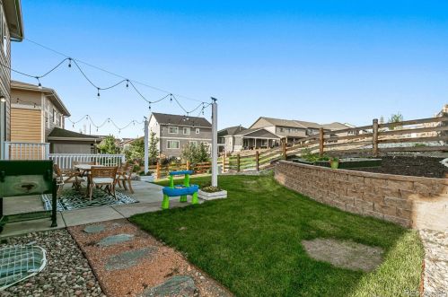 4820 Versailles St, Denver CO  80015-6801 exterior
