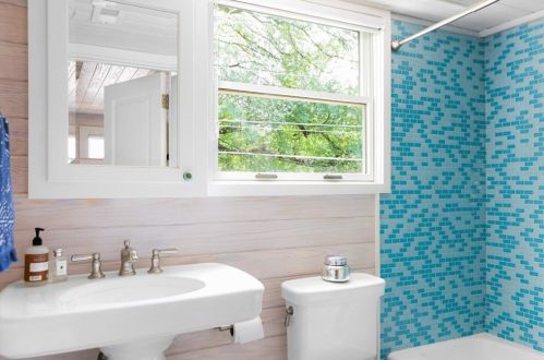 2109 Bowman Ave, Austin TX  78703-2309 exterior