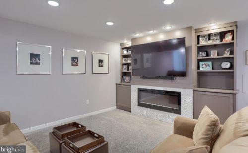 1518 Sunset Ave, Lancaster PA  17601-4328 exterior