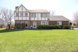 23425 Mcclintock Rd, Minooka, IL 60410-3054