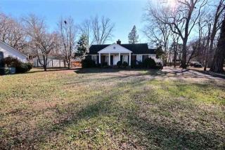 116 Marginal St, Somerville, TN 38068-1636