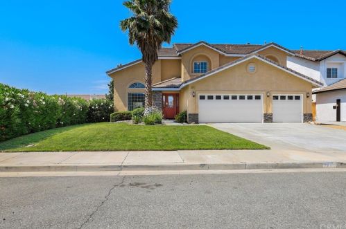 571 Winners Cir, San Jacinto, CA 92582-2742