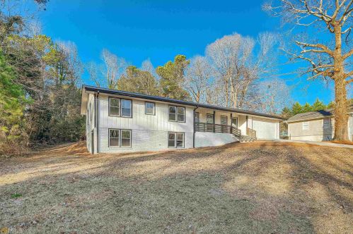3900 Lisas Dr, Marietta, GA 30064-1030