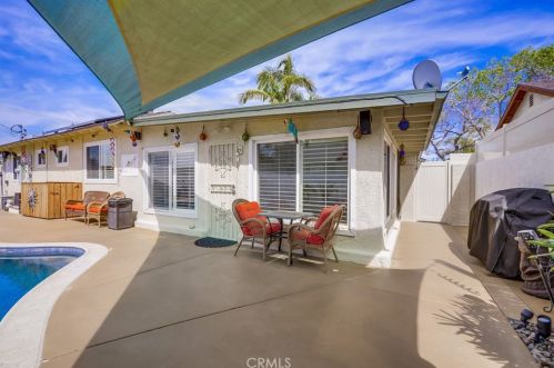 305 Kenmore St, Anaheim CA  92804-2114 exterior