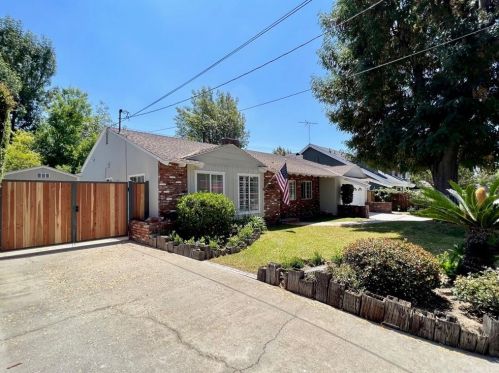6726 La Presa Dr, San Gabriel, CA 91775-1108
