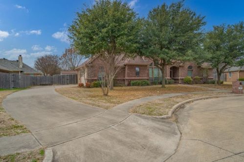 109 Monarch Ct, Waxahachie, TX 75165-8833