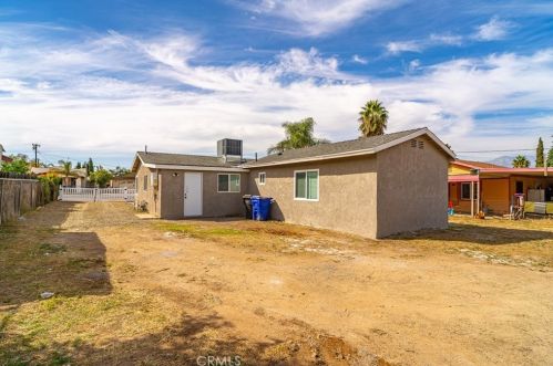 5036 Rutile St, Riverside CA  92509-3593 exterior