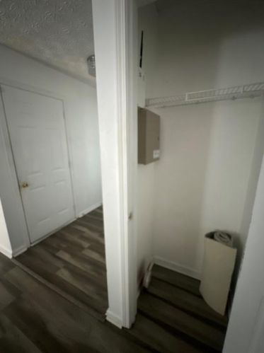 5855 Creekside Dr, Rex GA 30273-1182 exterior