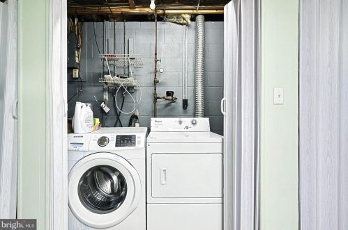 125 Edward St, Hanover PA  17331-2728 exterior