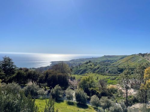 13 Cinchring Rd, Palos Verdes Estates, CA 90274-5009